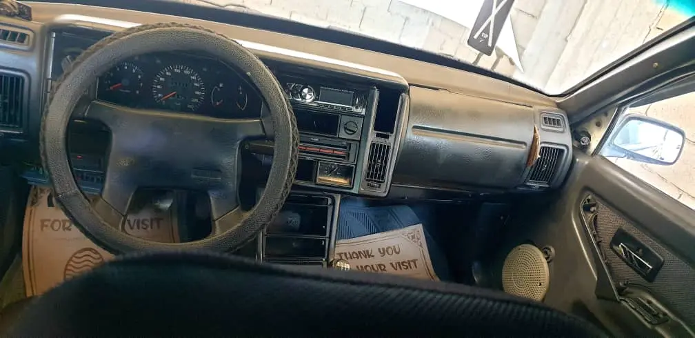 فولفو 460خالية سقف ودواخل زنار خارجي .جدواليب جدد بكارية جديدة محرك ممتاز نقرة مرش جاهزة عالفراغ - صورة 3