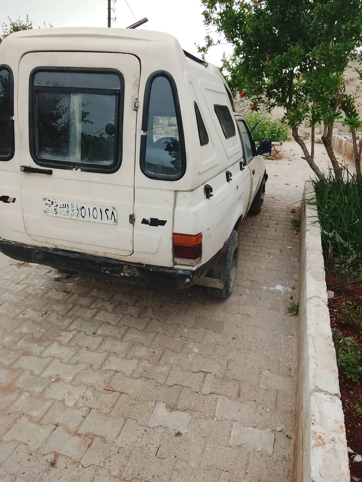 بيكان بيك أب 1993 عملية ومناسبة للنقل - صورة 2