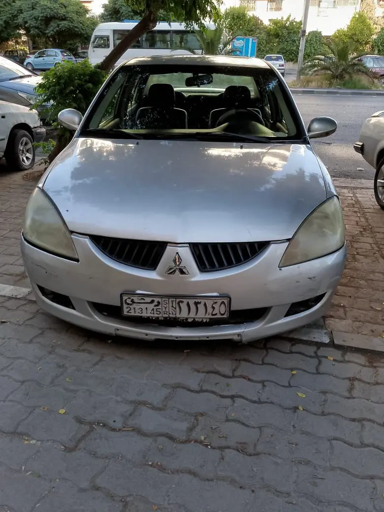 ميتسوبيشي لانسر 2004 بحالة جيدة للبيع