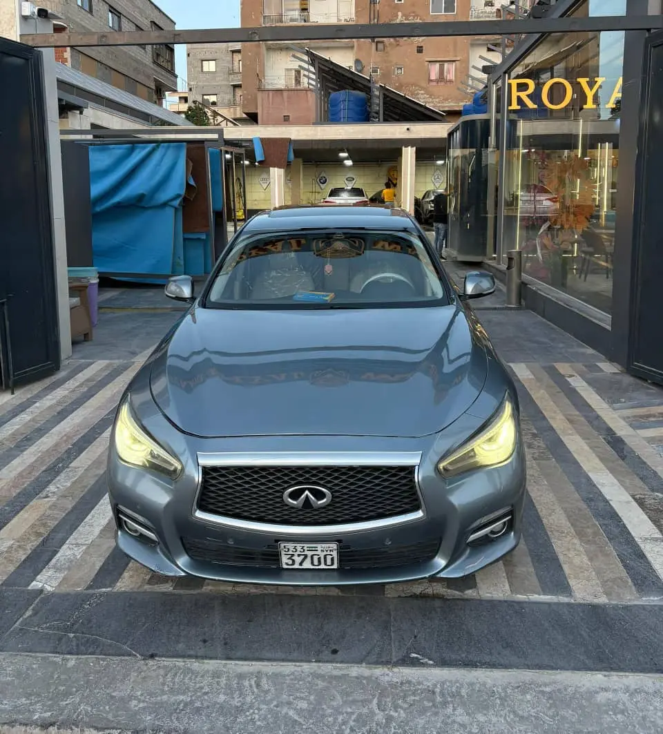 إنفينيتي Q50 موديل 2014 بحالة ممتازة - صورة 1