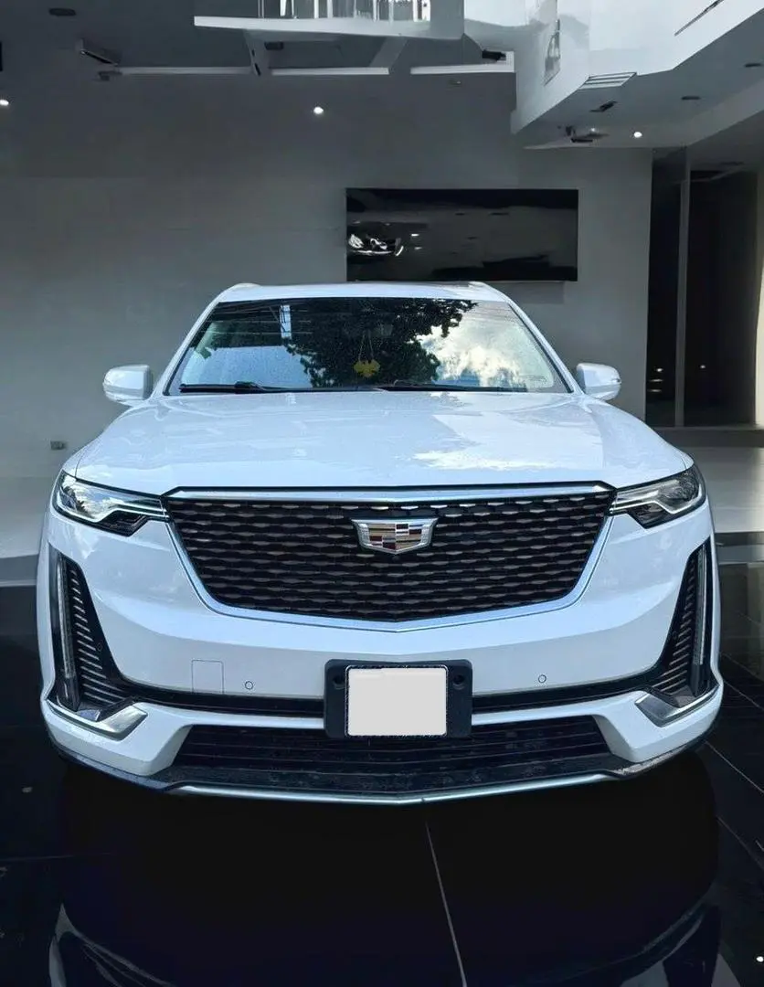 كاديلاك XT6 موديل 2021 بحالة ممتازة