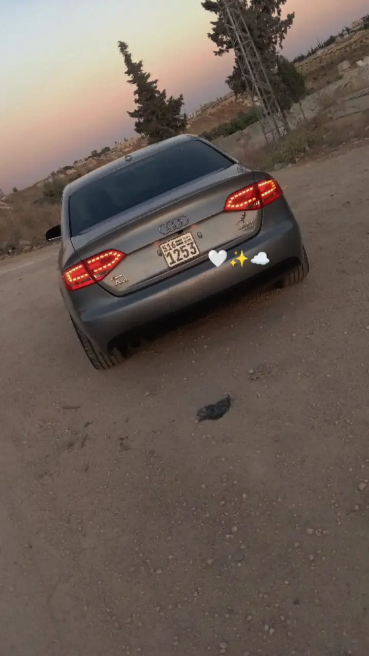 أودي A4 موديل 2011 بحالة ممتازة - صورة 6
