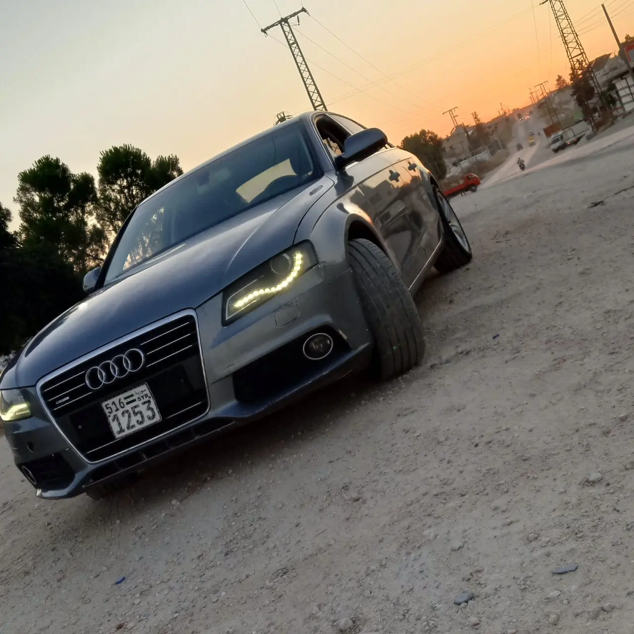 أودي A4 موديل 2011 بحالة ممتازة - صورة 9