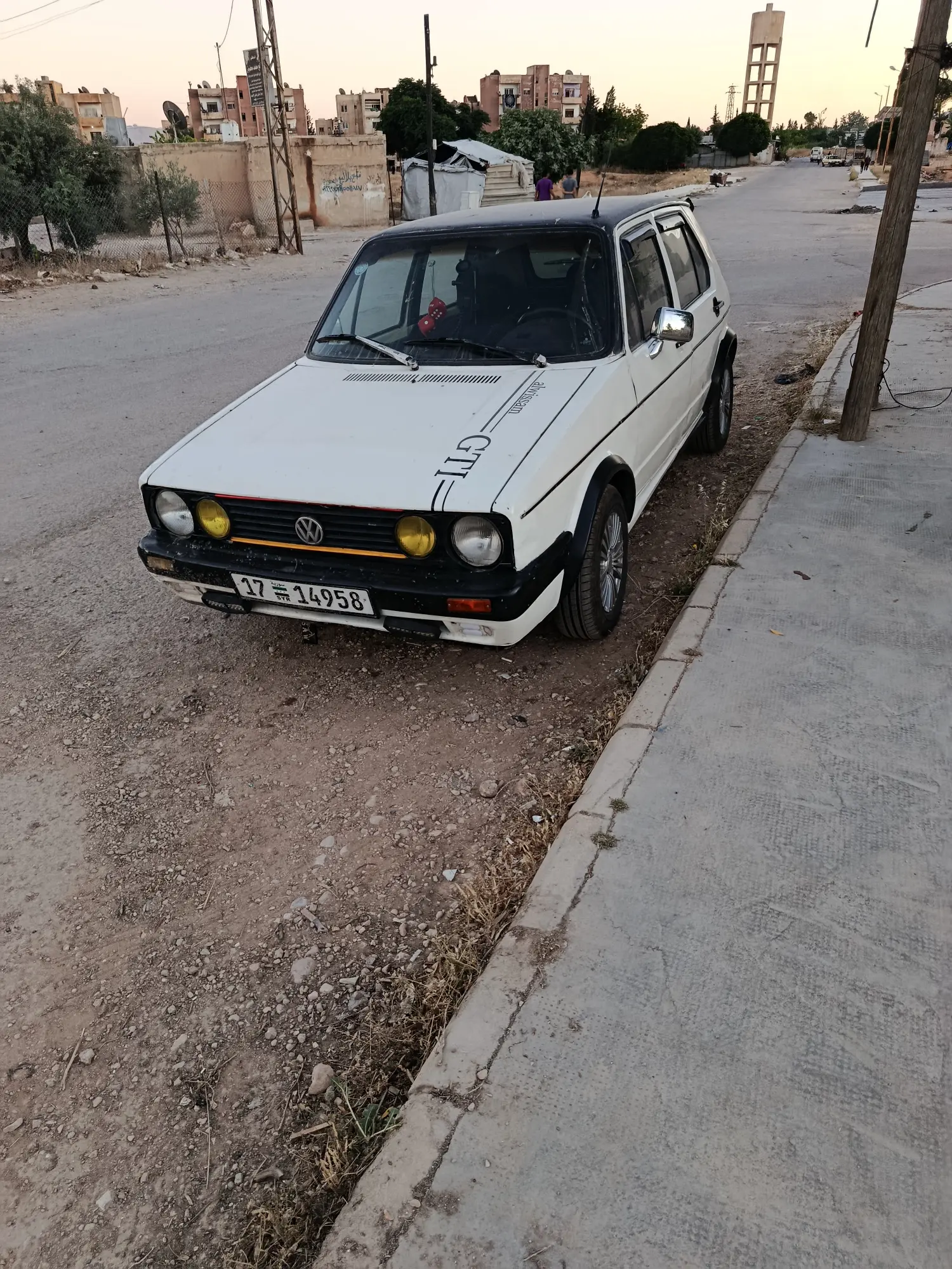 فولكس فاجن جولف 1976 كلاسيكية بحالة مميزة - صورة 1