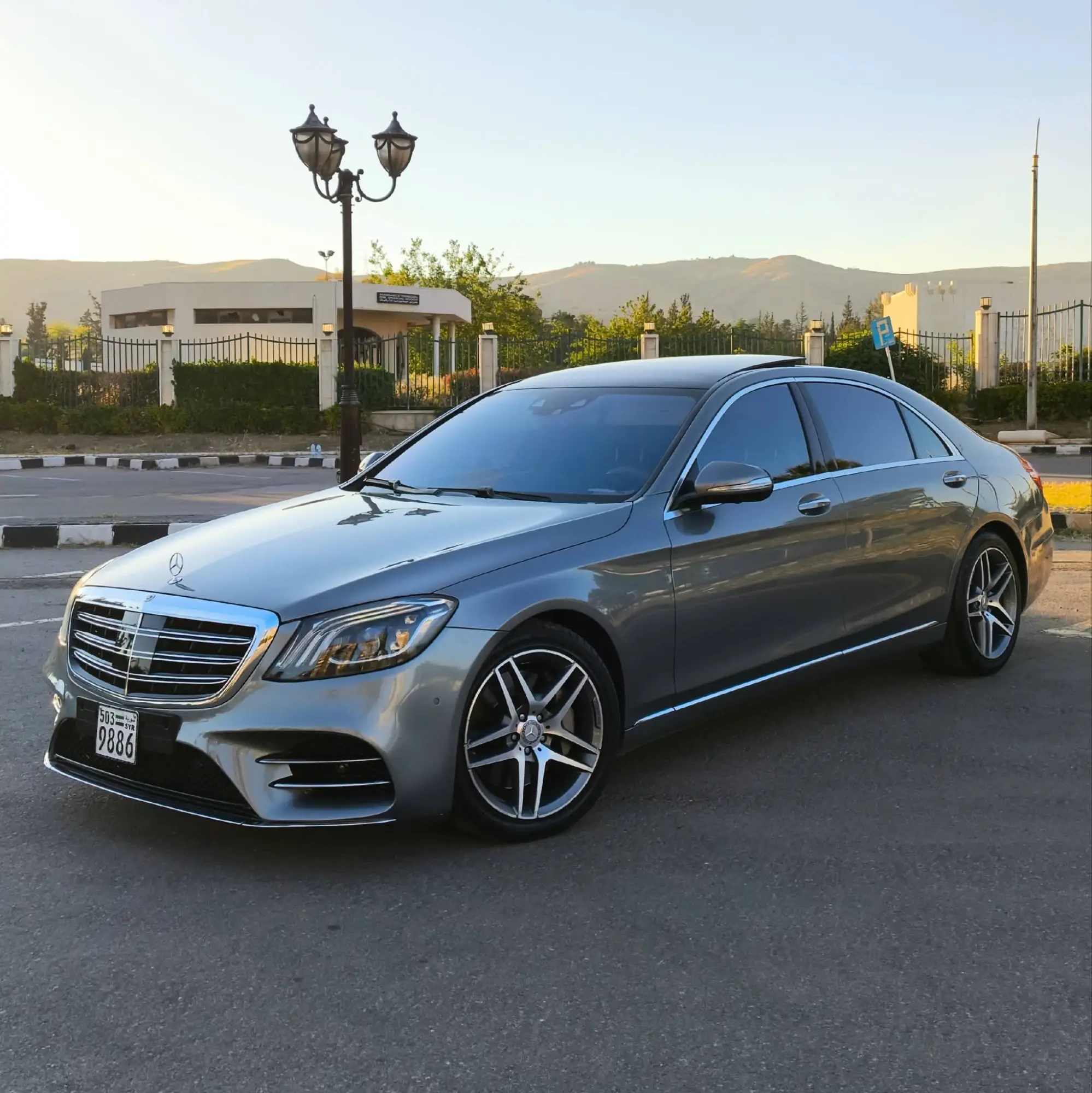 مرسيدس-بنز S-Class 2015 قمة الفخامة والراحة - صورة 3