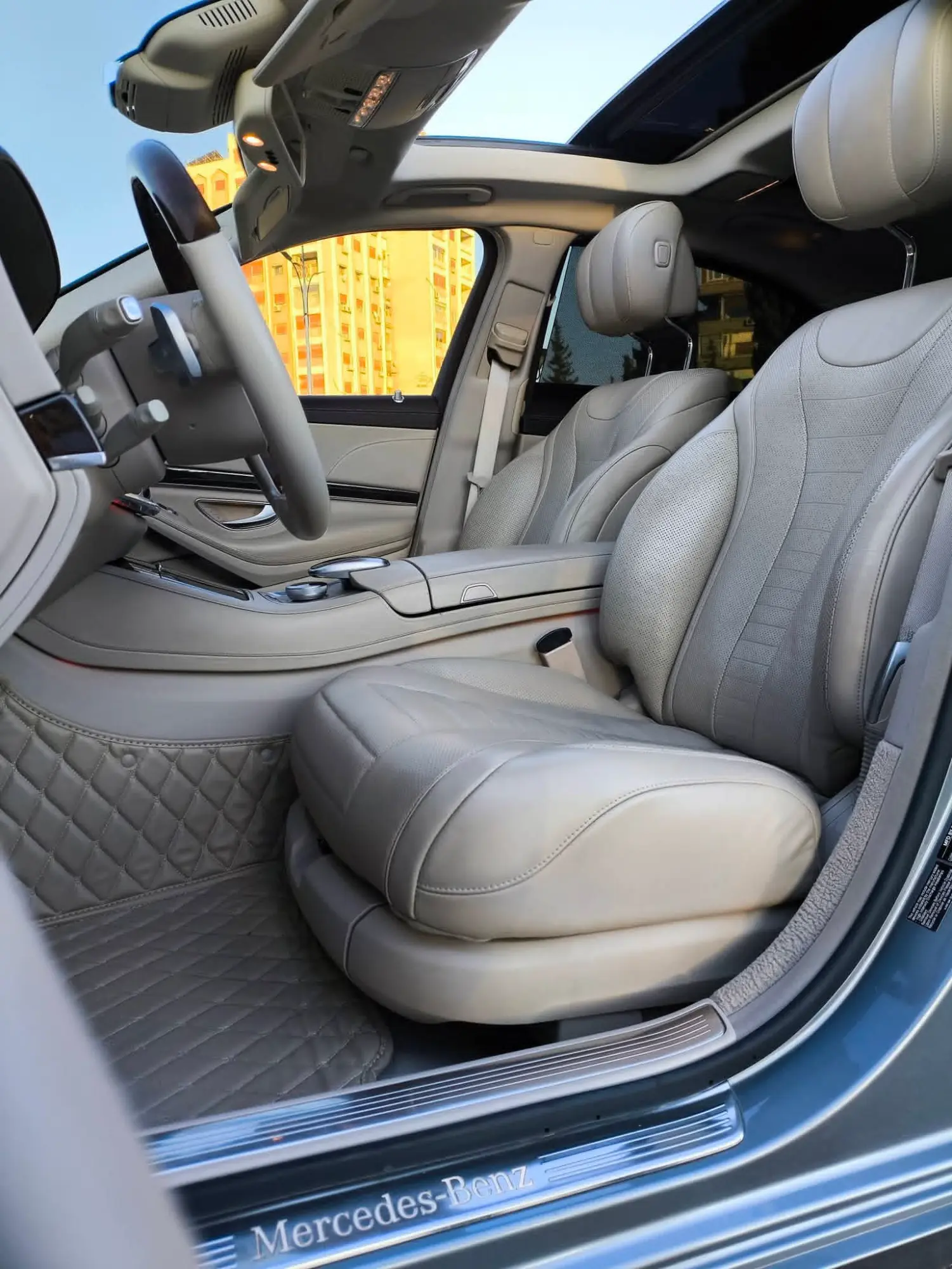 مرسيدس-بنز S-Class 2015 قمة الفخامة والراحة - صورة 9