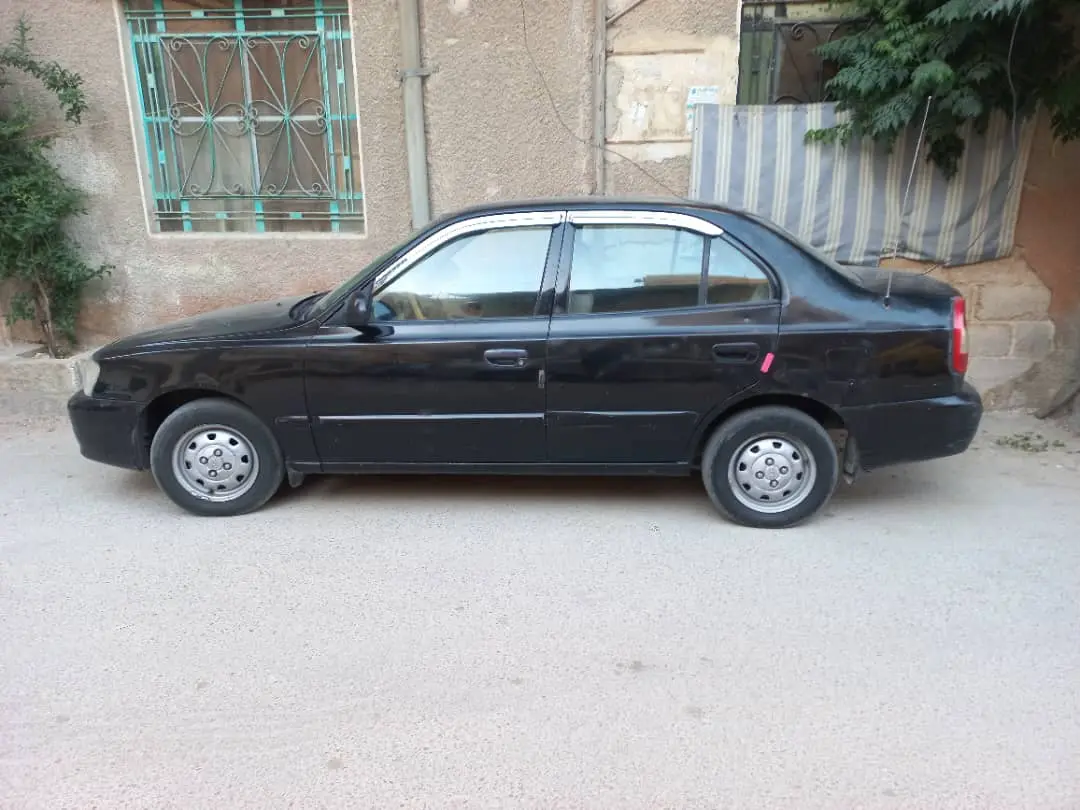 كيا فيرنا هندية 2010 اقتصادية ومميزة