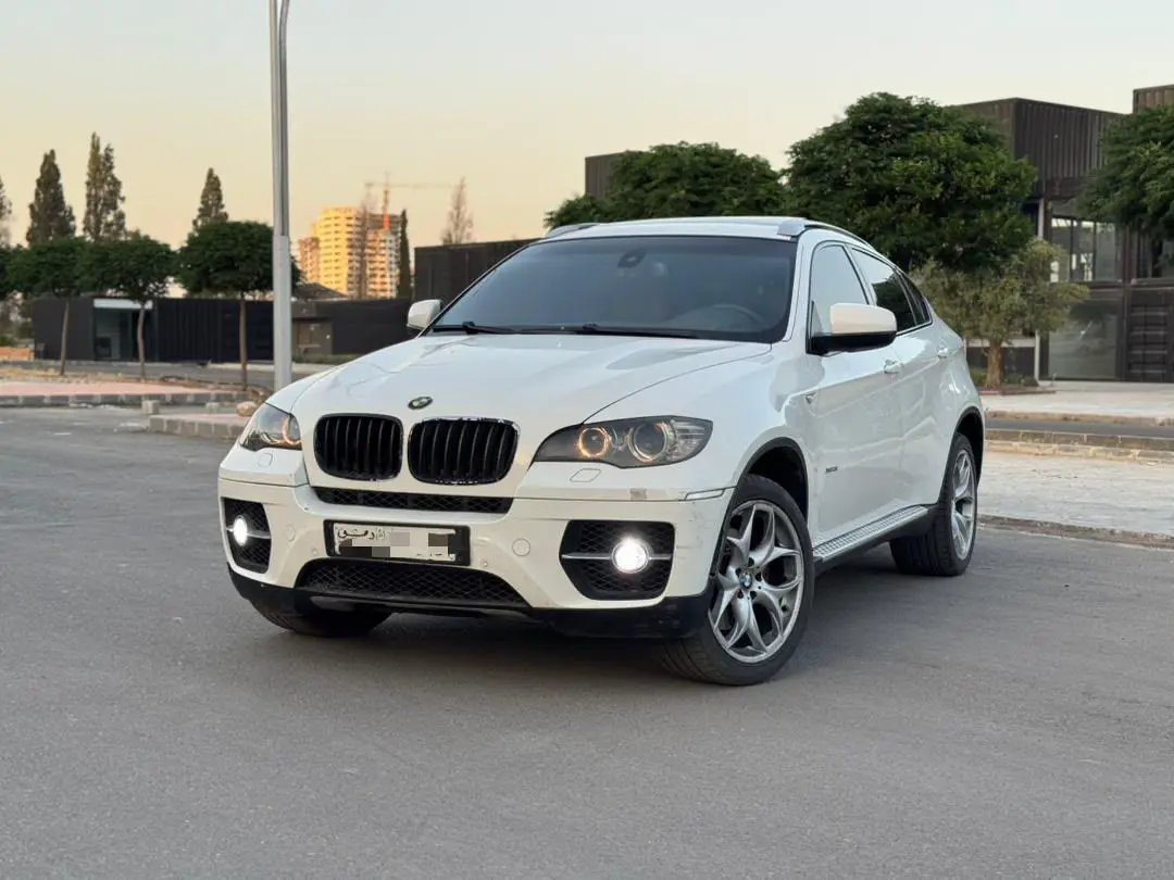 بي إم دبليو X6 موديل 2008 بتصميم رياضي مميز
