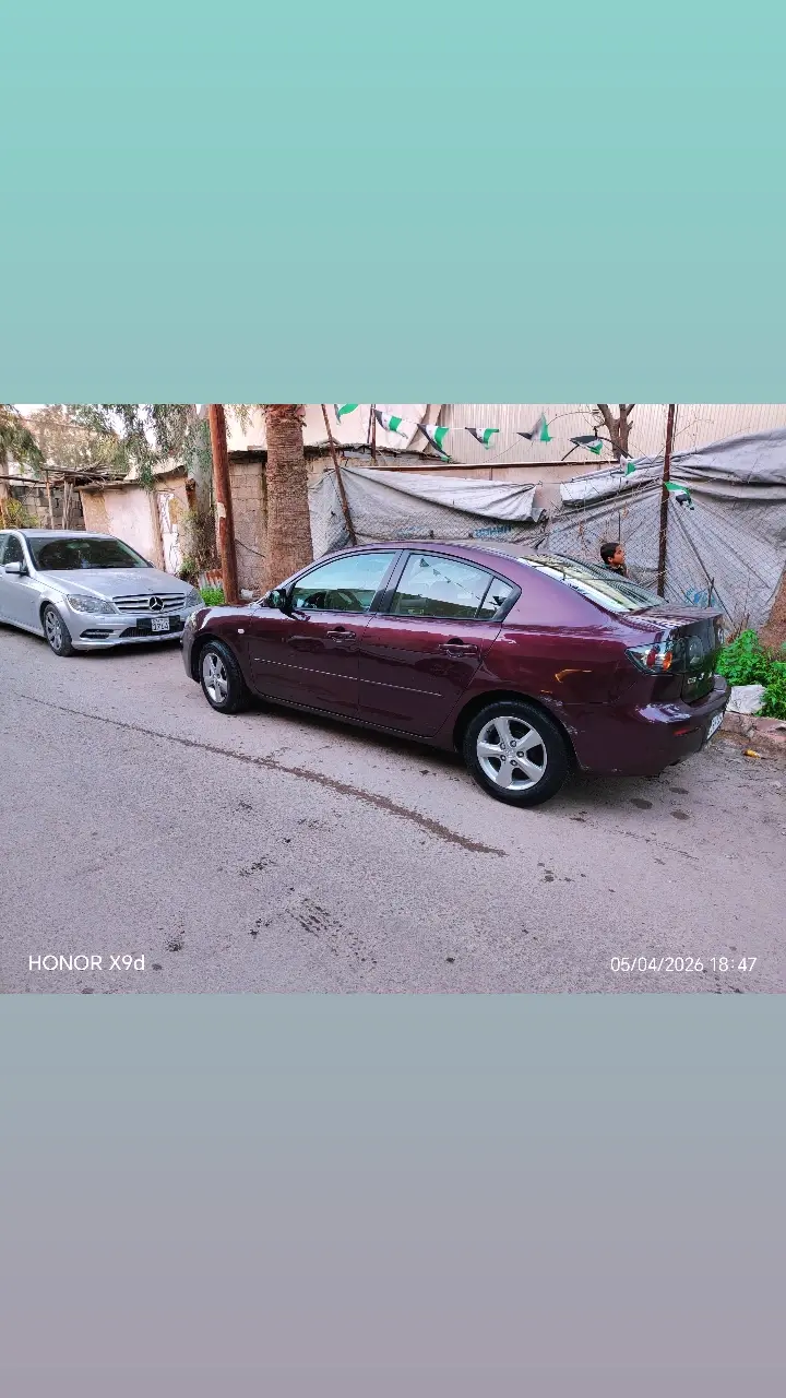 مازدا 3 موديل 2007 بحالة جيدة - صورة 13