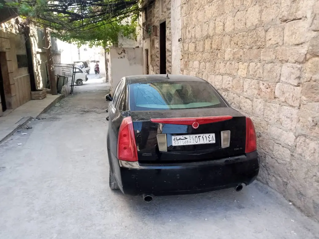 كاديلاك BLS 2008 سيدان فاخرة بحالة جيدة - صورة 10