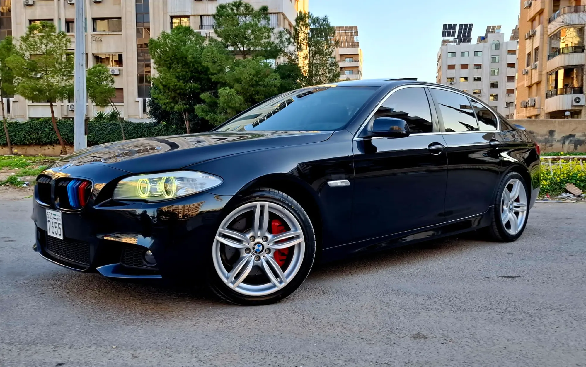 سيارة BMW 535i سيدان رياضية مميزة بكل معنا الكلمة - صورة 7