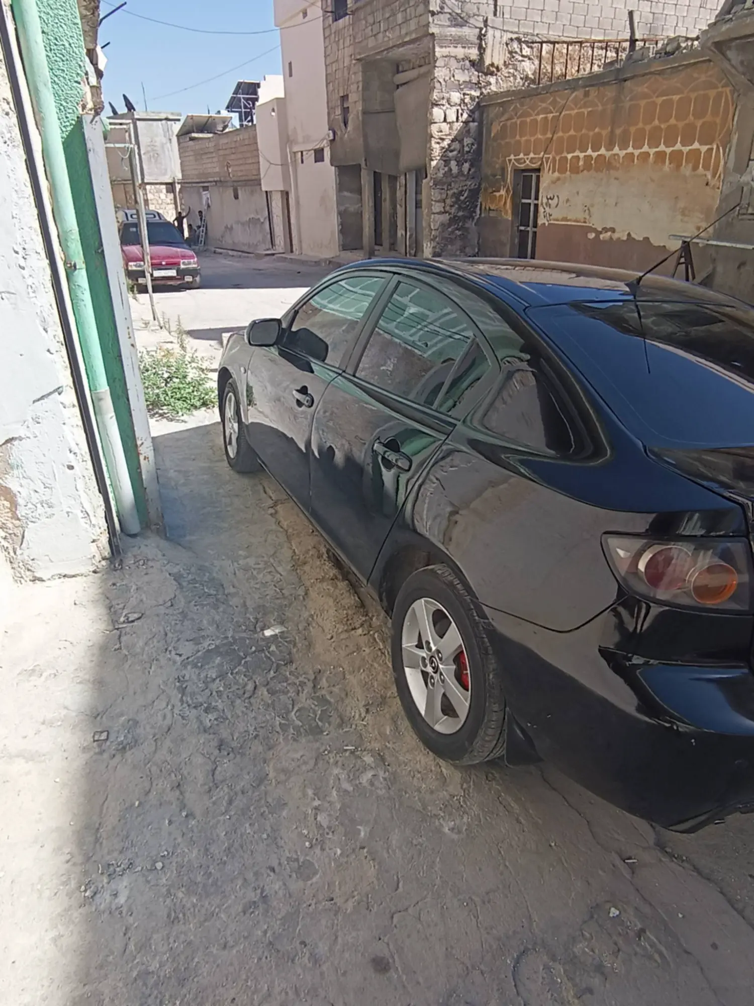مازدا 3 موديل 2007 بحالة جيدة للبيع - صورة 2