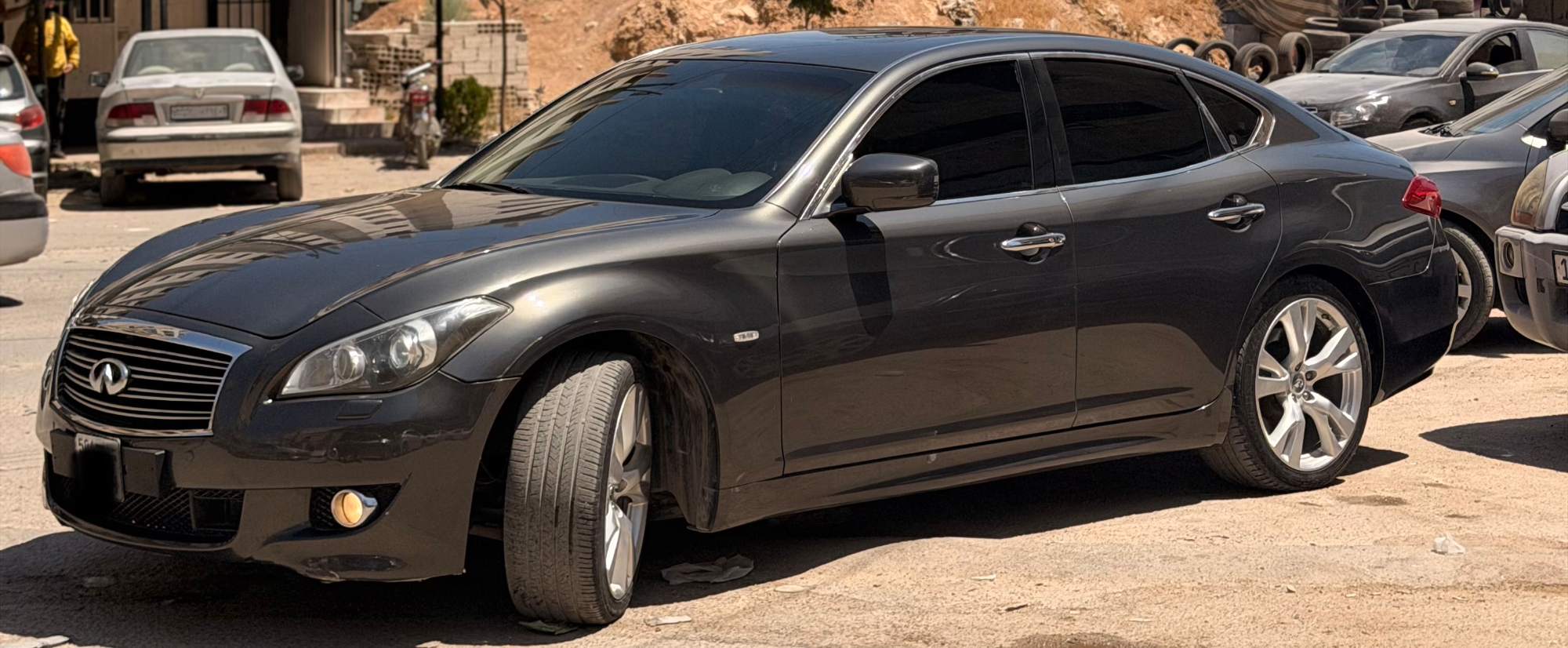 إنفينيتي M56 S موديل 2011 بحالة جيدة - صورة 2