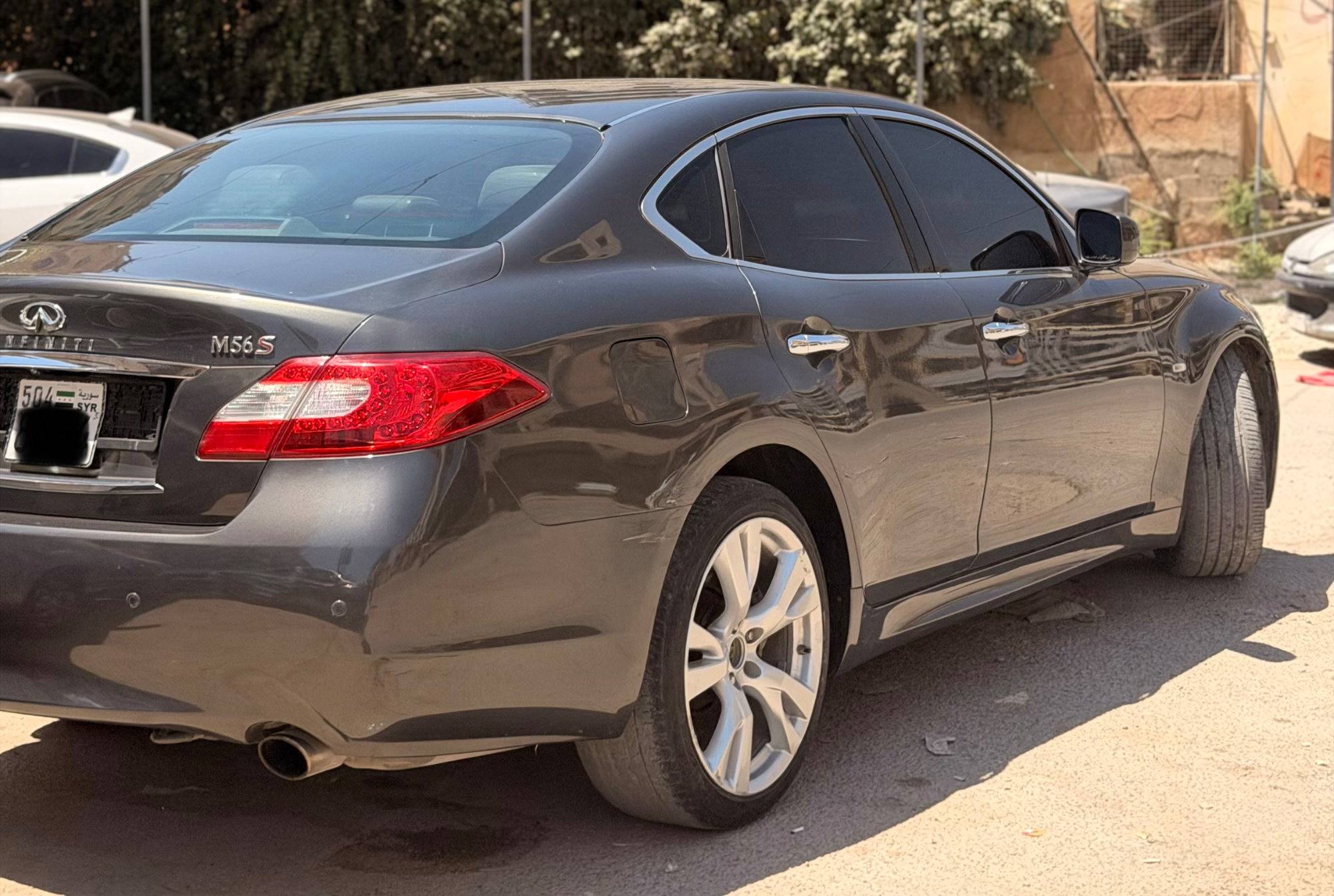 إنفينيتي M56 S موديل 2011 بحالة جيدة - صورة 5