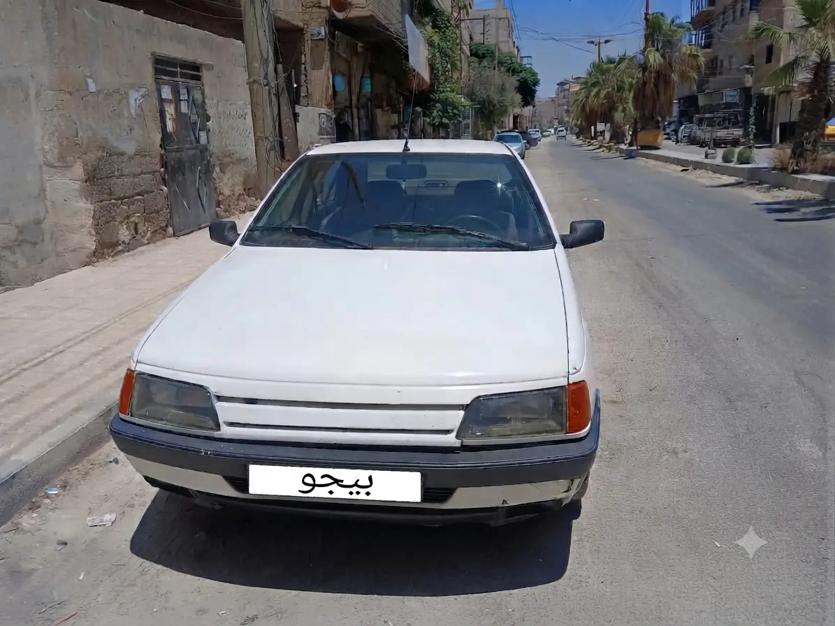 بيجو 405 فرنسي موديل 1993 - حالة ممتازة ماشاء الله ربي - صورة 1