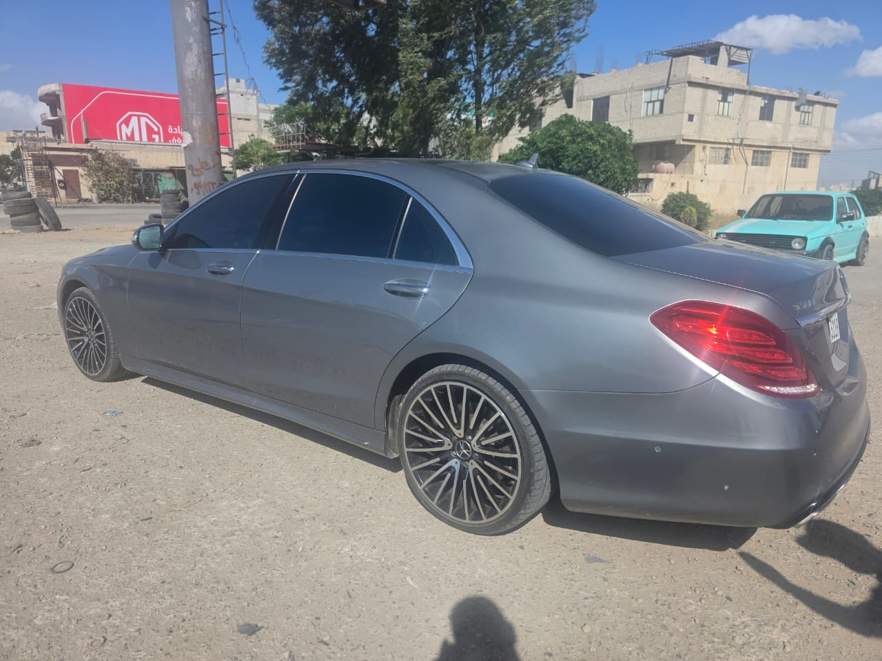 مرسيدس-بنز S-Class 2015 بحالة الفخامة - صورة 5