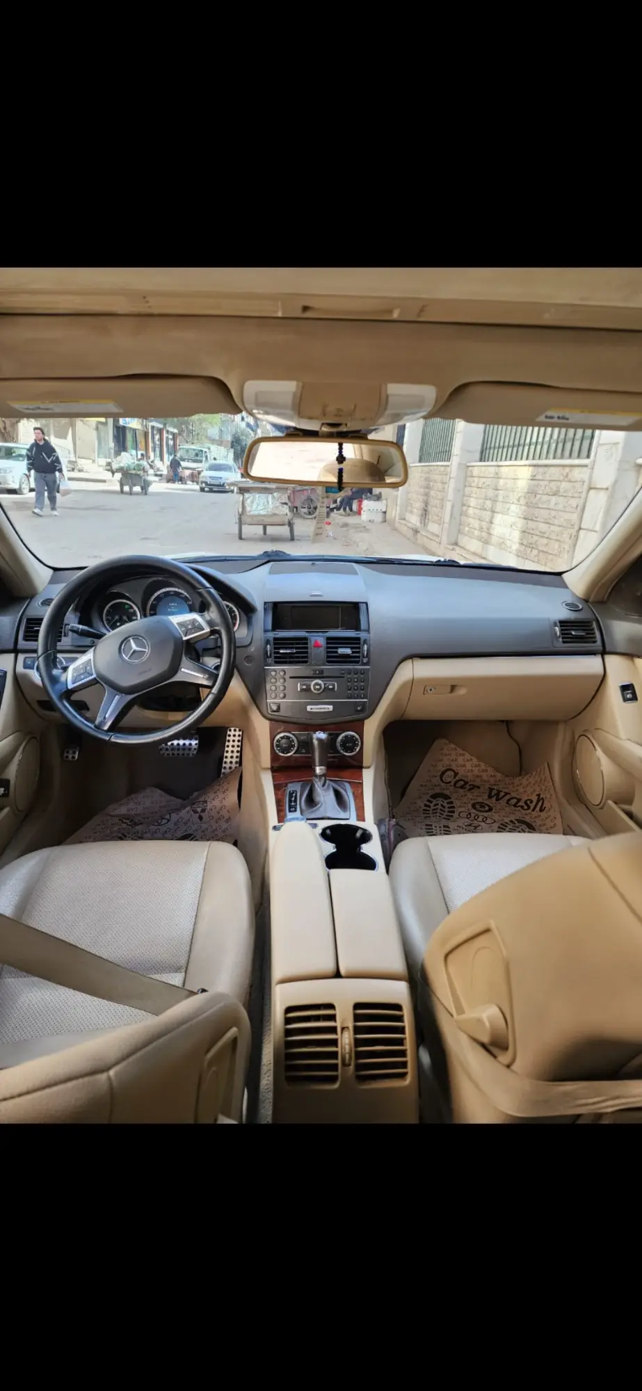 مرسيدس بينز c300 عليها كيت 63 - صورة 3