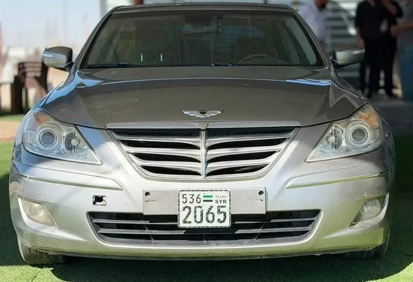 هيونداي جينيسيس 2010 بحالة جيدة