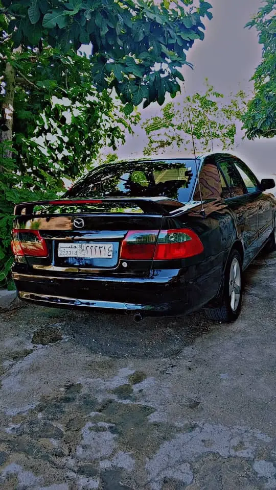 مازدا 626 موديل 2004 بحالة ممتازة للبيع - صورة 3