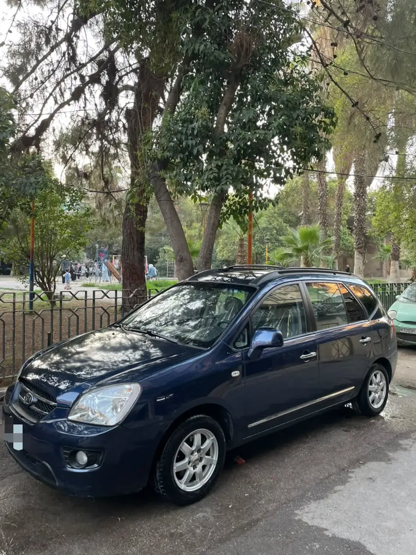 Kia Carens 2008 Diesel. وارد كوري. - صورة 2