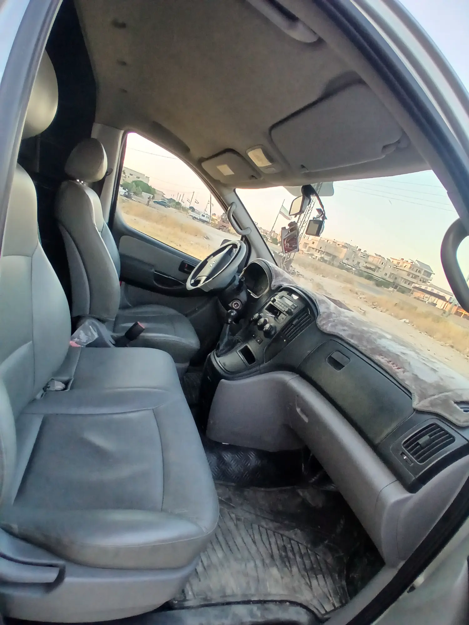 هيونداي H-1 فان 2014 للبيع - صورة 3