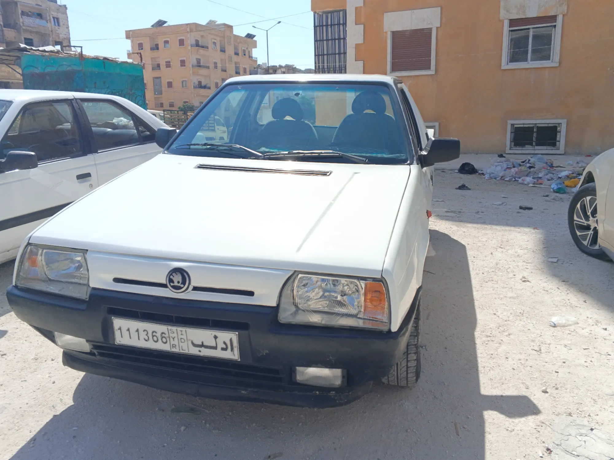 سكودا فافوريت 1993 شاحنة عملية واقتصادية - صورة 1