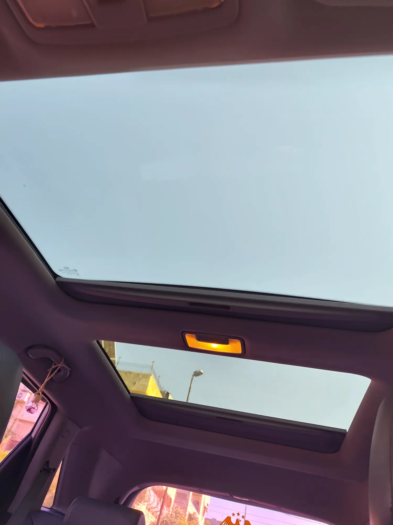 كيا سورينتو 2010 - SUV عملية بحالة جيدة - صورة 7