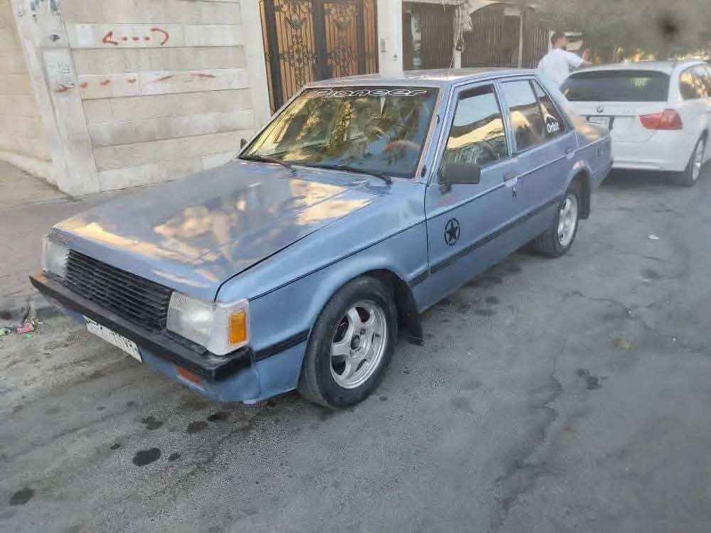 ميتسوبيشي جالانت 1983 بحالة كلاسيكية مميزة - صورة 3