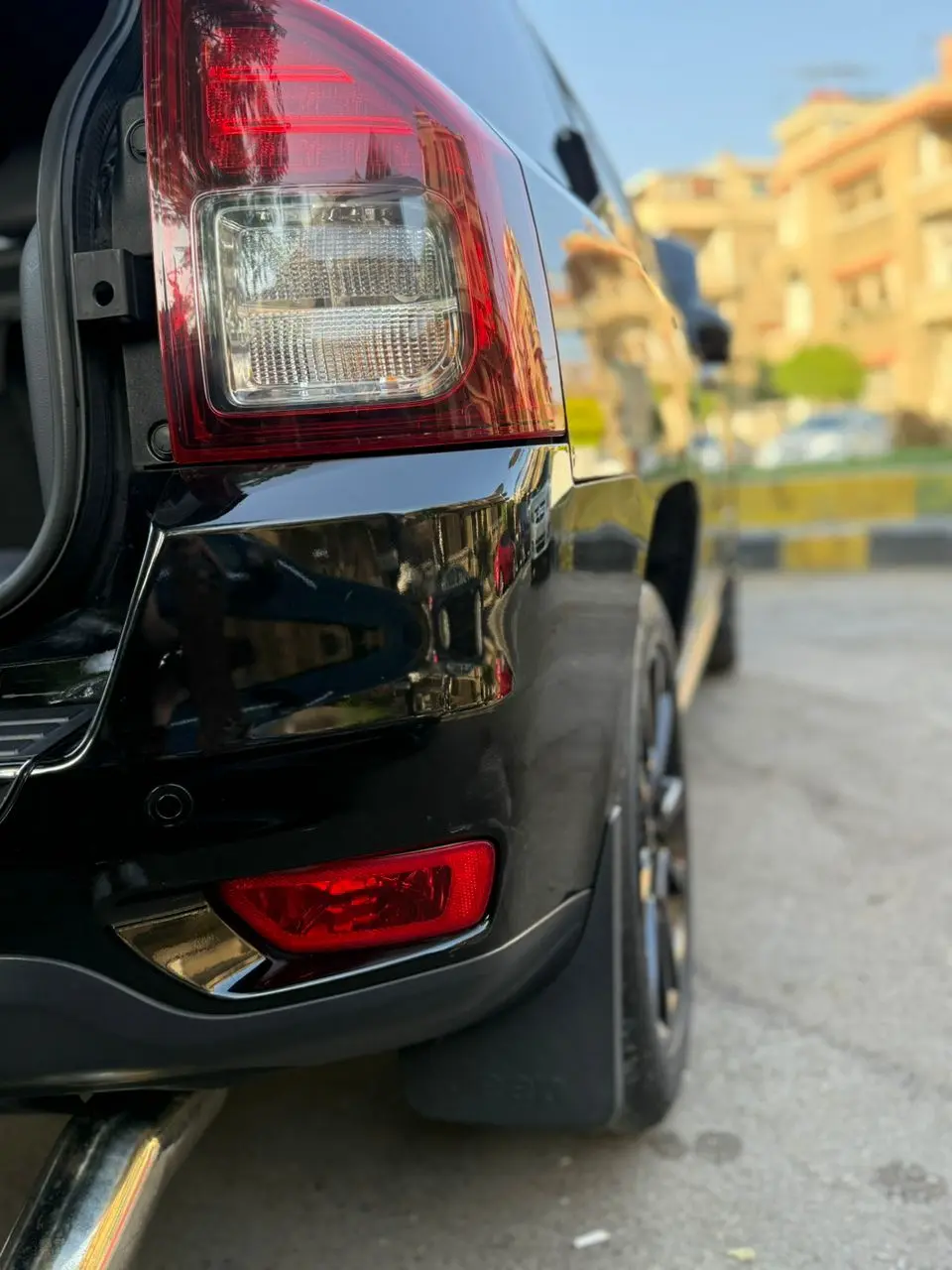 جيب كومباس 2014 بحالة ممتازة - صورة 20