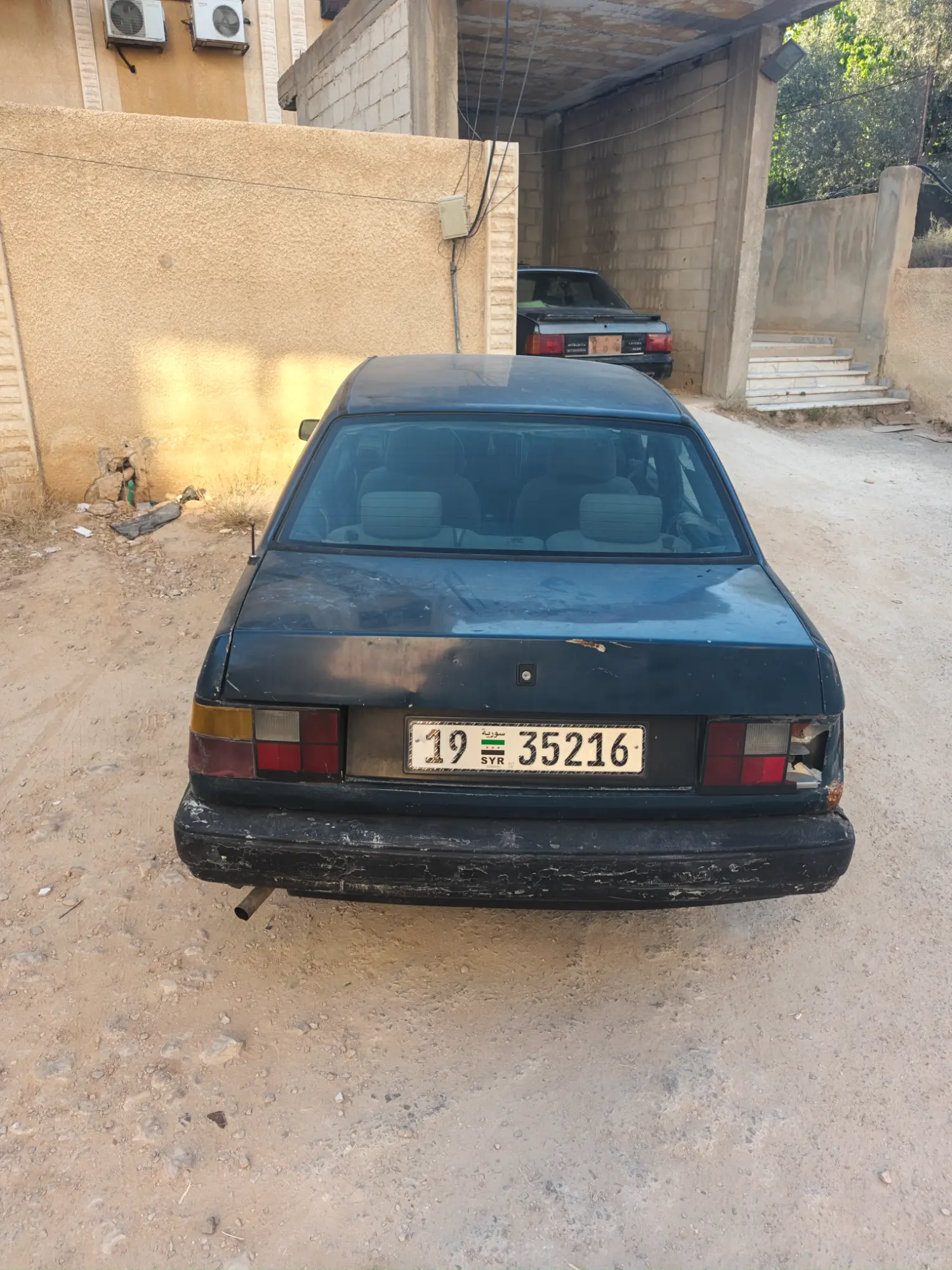 فولفو 940 موديل 1993 - أيقونة الاعتمادية الكلاسيكية - صورة 4