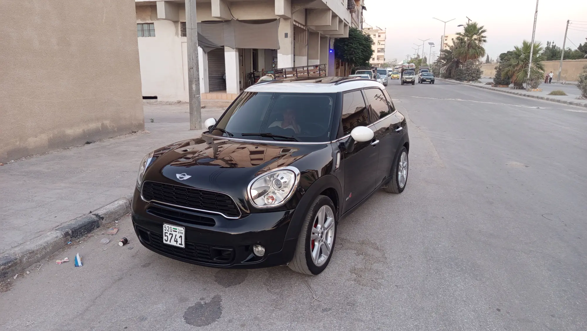 ميني كانتري مان 2013 بحالة ممتازة - صورة 4
