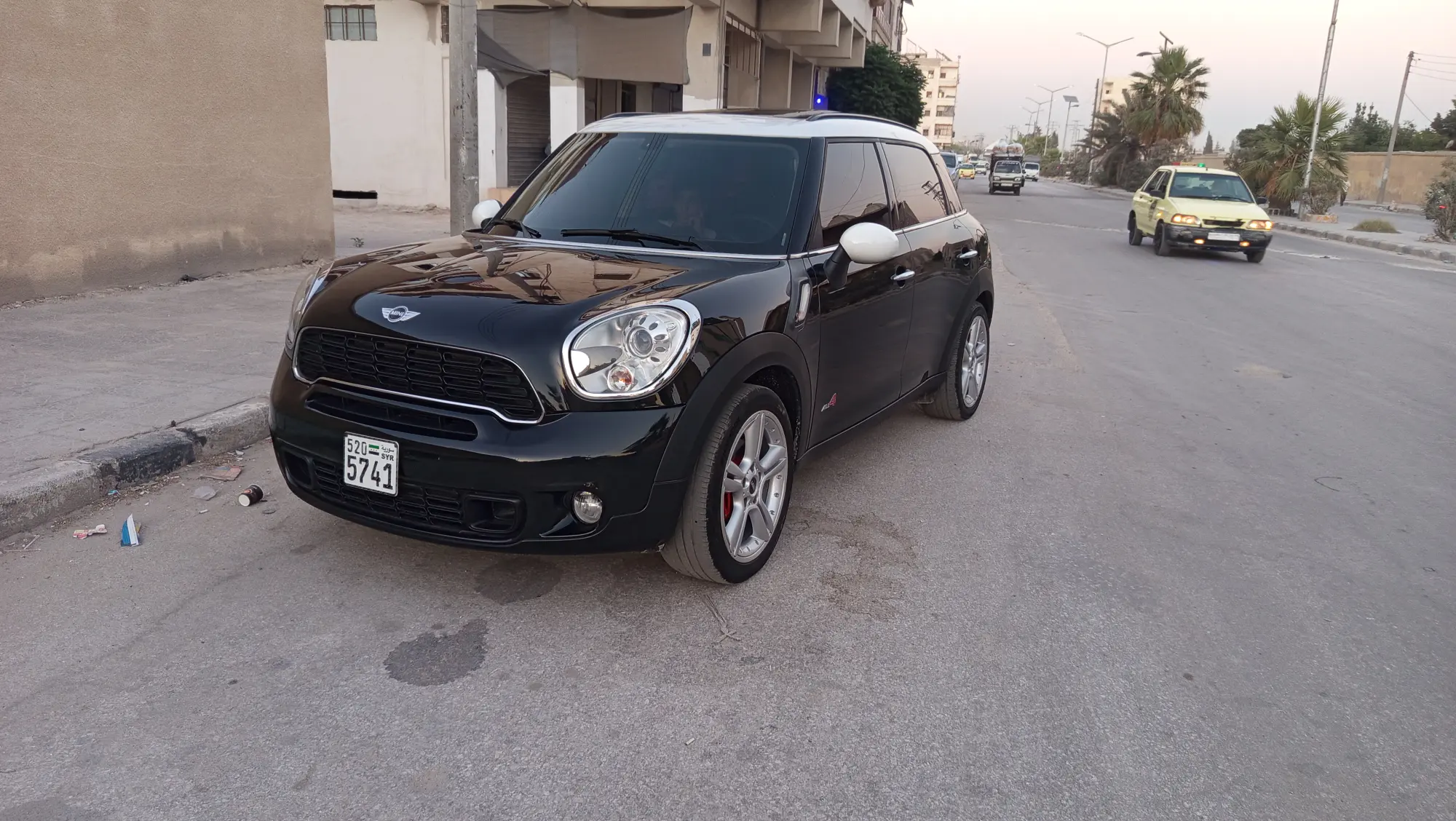 ميني كانتري مان 2013 بحالة ممتازة - صورة 8