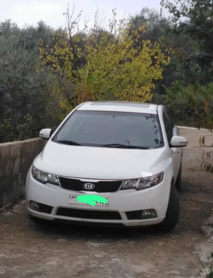 كيا سيراتو 2011 بحالة جيدة للبيع