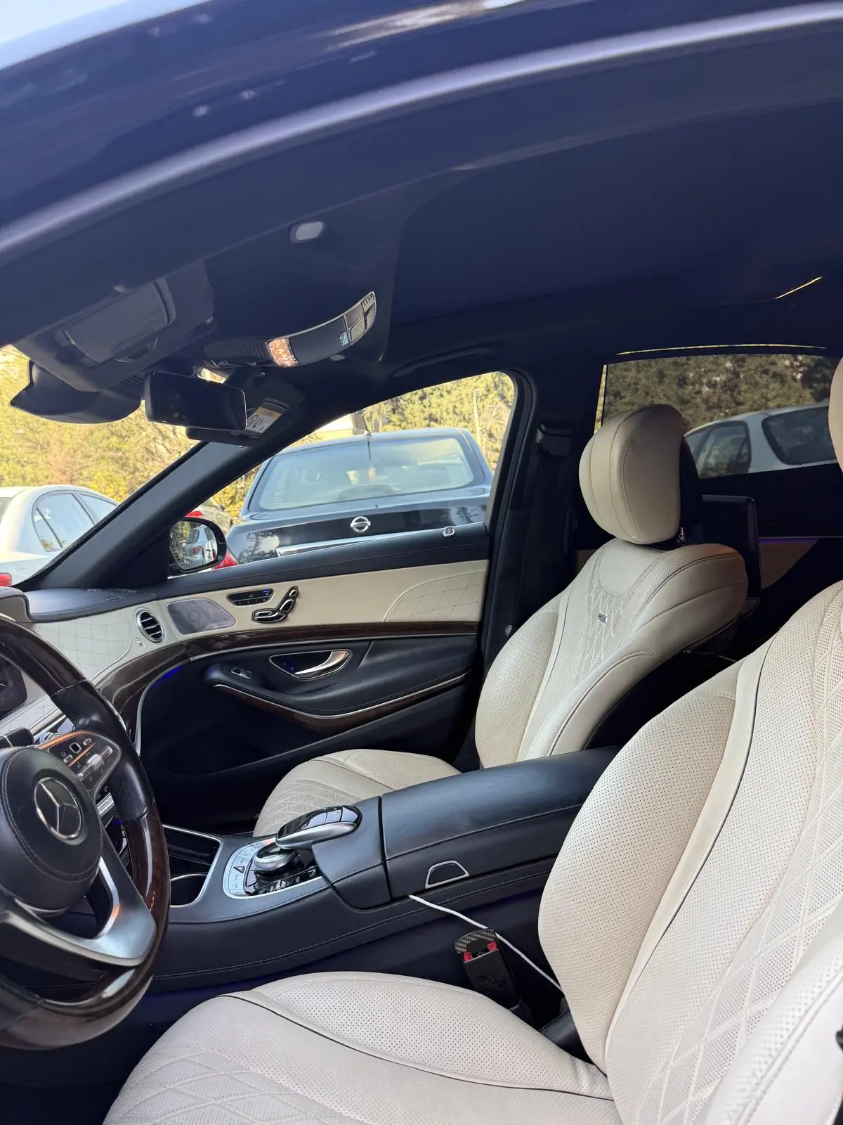 مرسيدس-بنز S-Class 2019 بحالة الوكالة - صورة 7