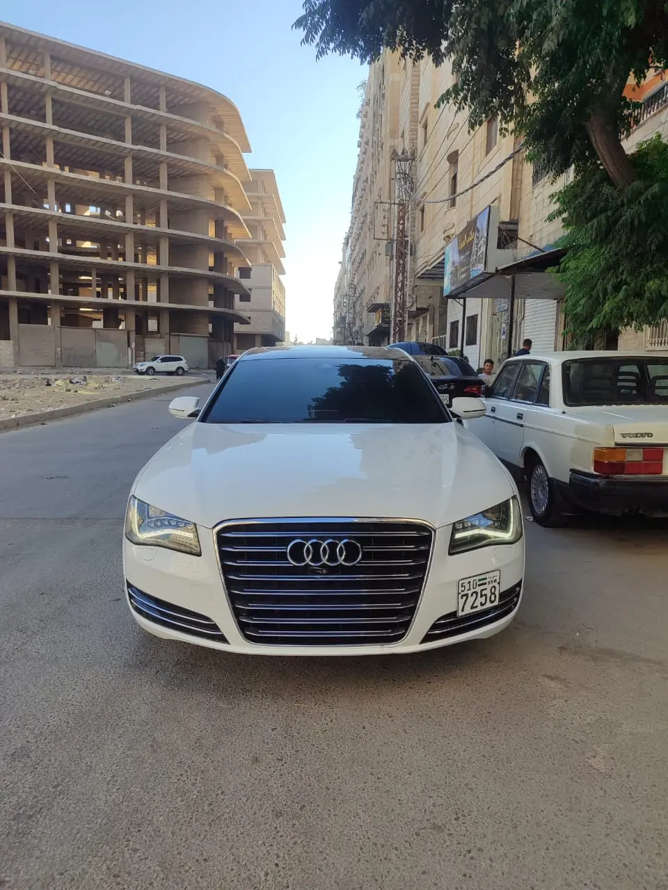 أودي A8 موديل 2012 بحالة ممتازة وفخامة لا تضاهى