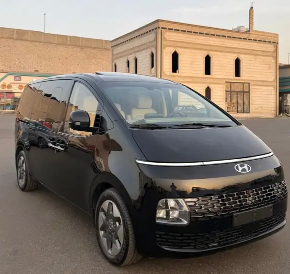 هيونداي ستاريا 2024 بحالة الوكالة - صورة 1