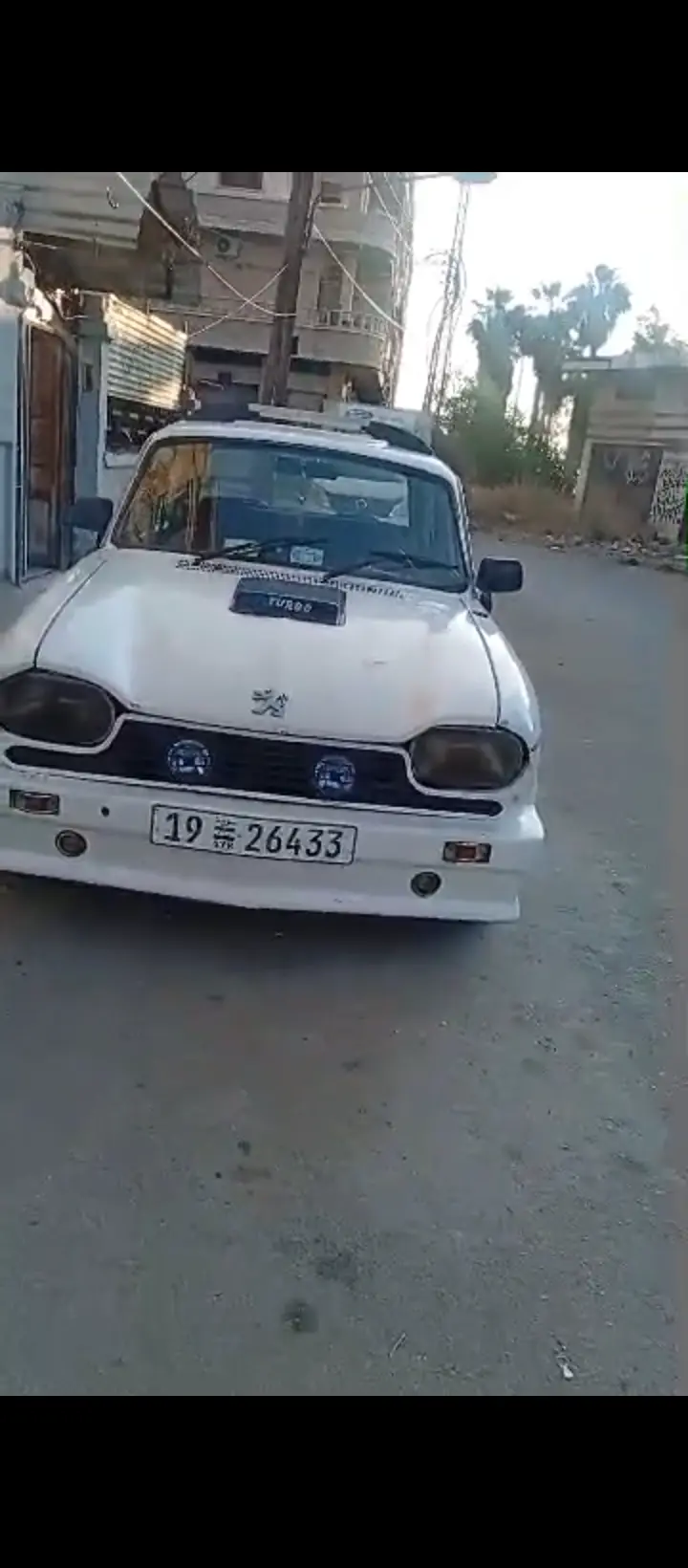 بيكان 1975 كلاسيكية بتعديلات رياضية مميزة - صورة 2