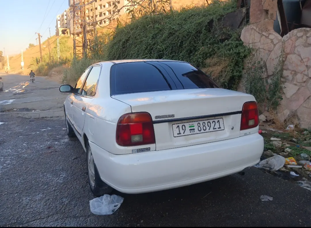 سزوكي بالينو 2002 بحالة جيدة - صورة 2
