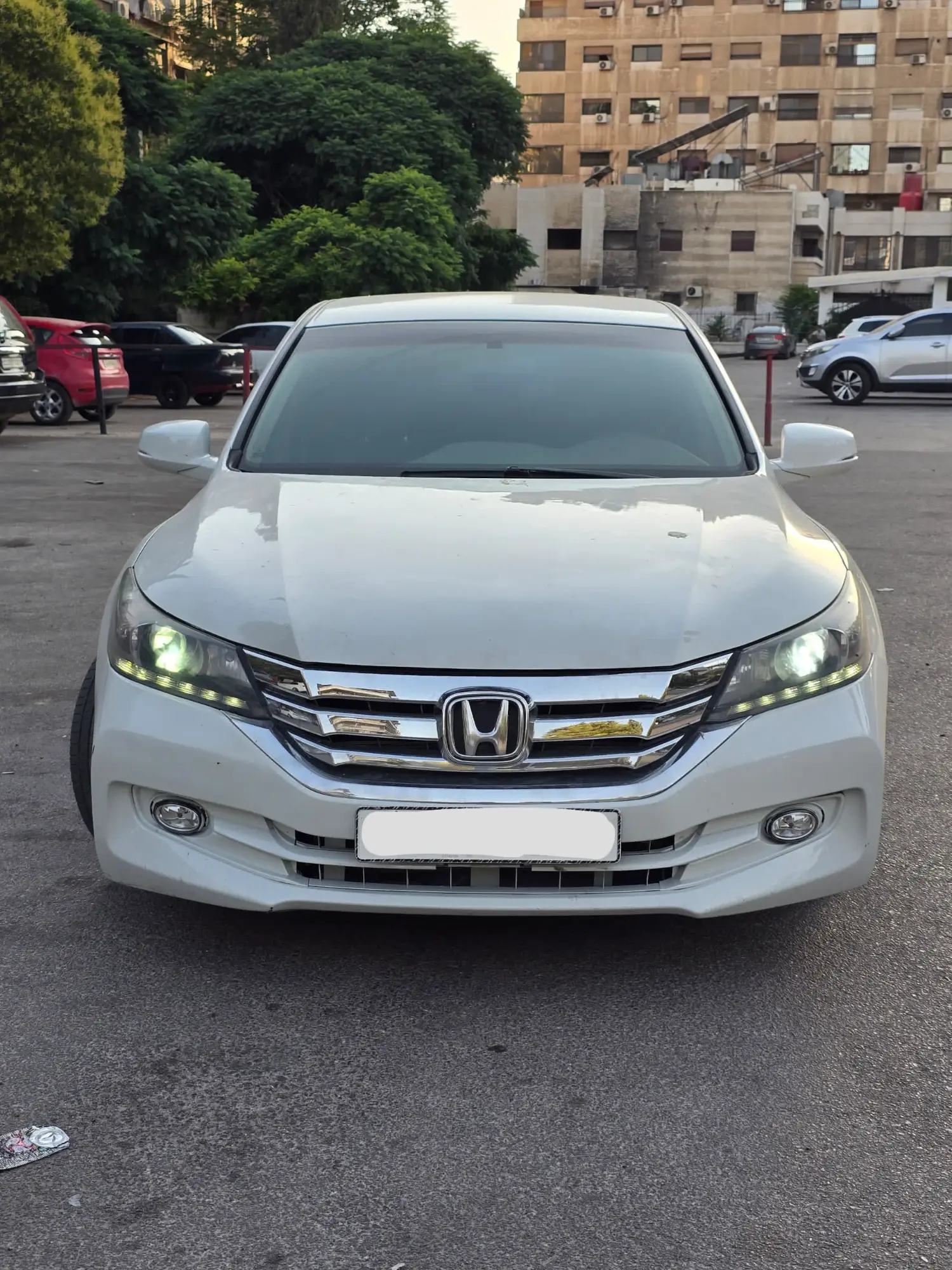 هوندا أكورد 2015 بحالة ممتازة - صورة 1
