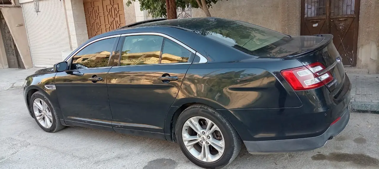 فورد تورس 2015 بحالة ممتازة - صورة 4