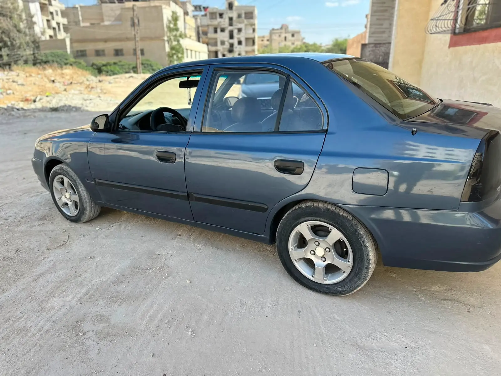 هيونداي أكسنت 2005  - صورة 4