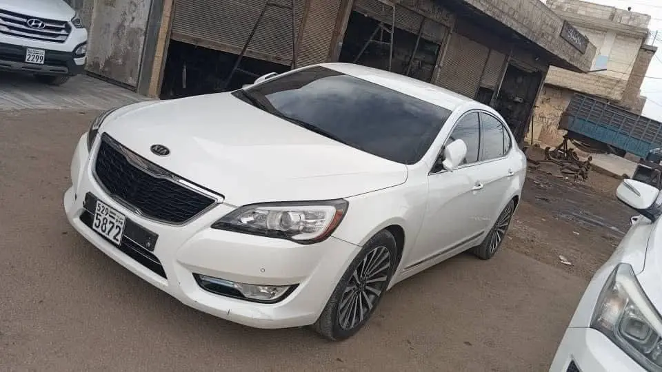 كيا k7 2012 بحالة ممتازة