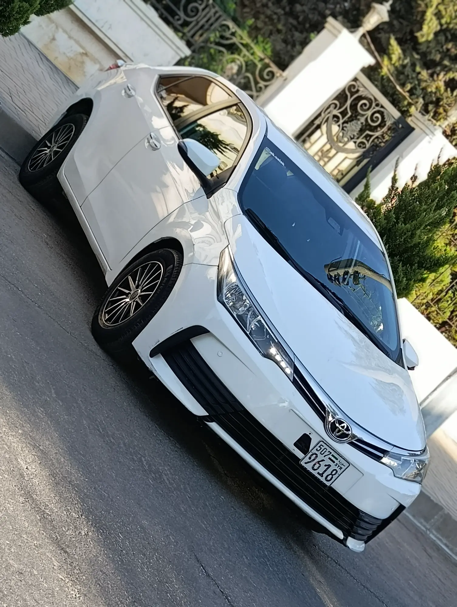 تويوتا كورولا 2018 بحالة ممتازة - صورة 5