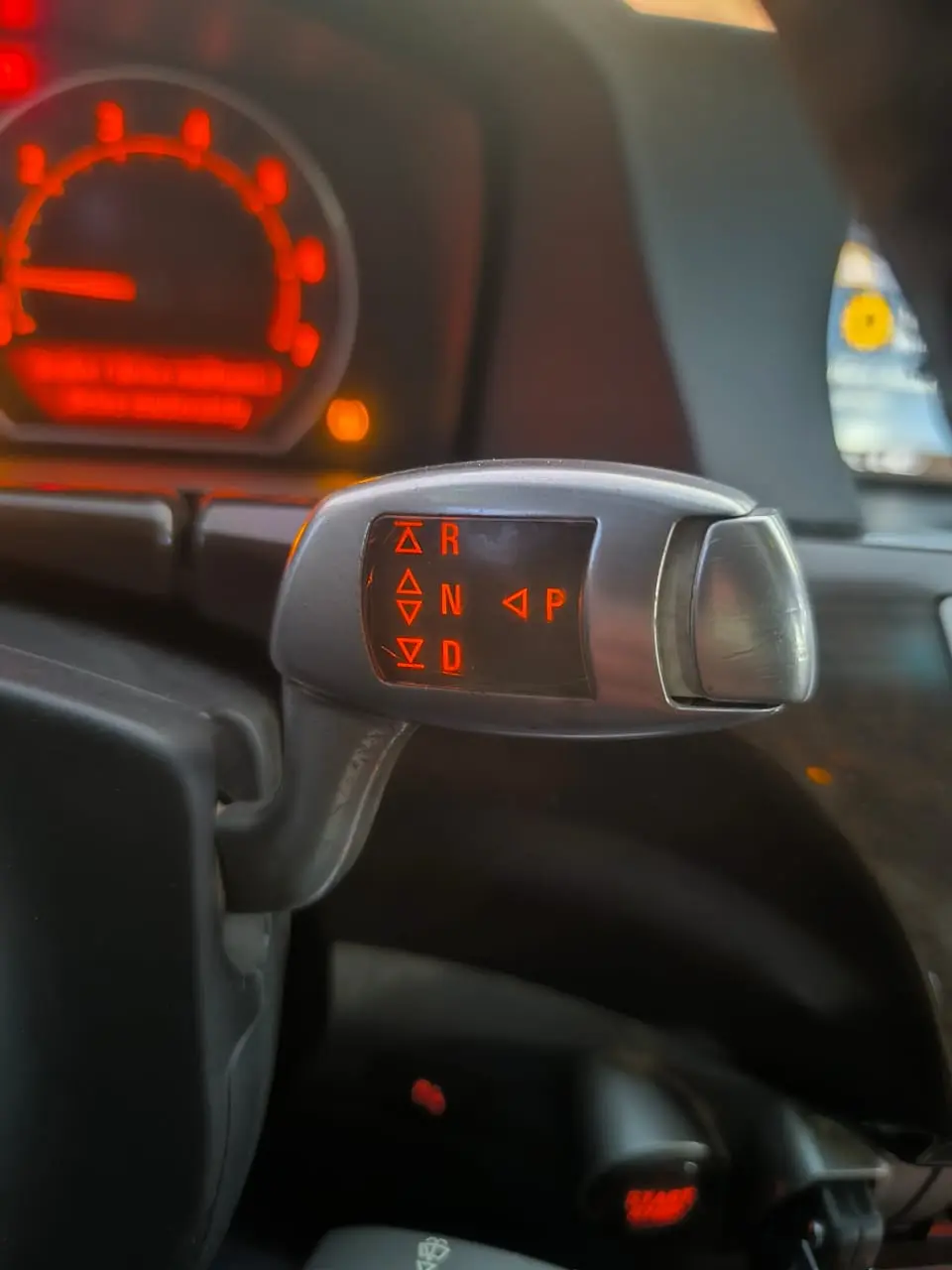 بي إم دبليو 750Li موديل 2006 - فخامة وأداء متميز - صورة 11