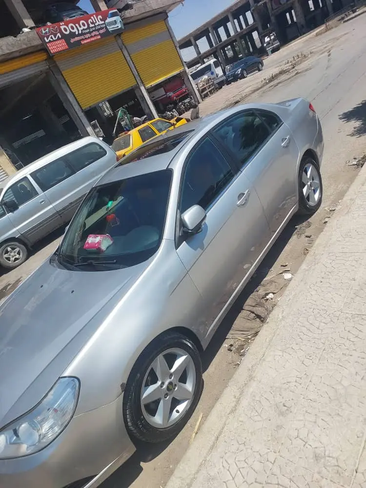 هيونداي سوناتا 2005 بحالة جيدة للبيع