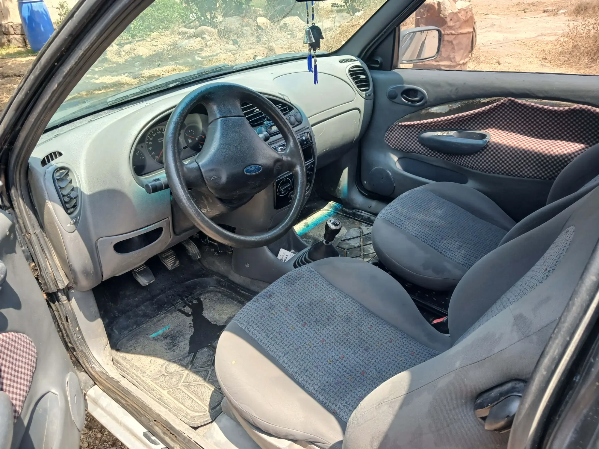فورد كورير 2005 - سيارة عملية واقتصادية - صورة 4