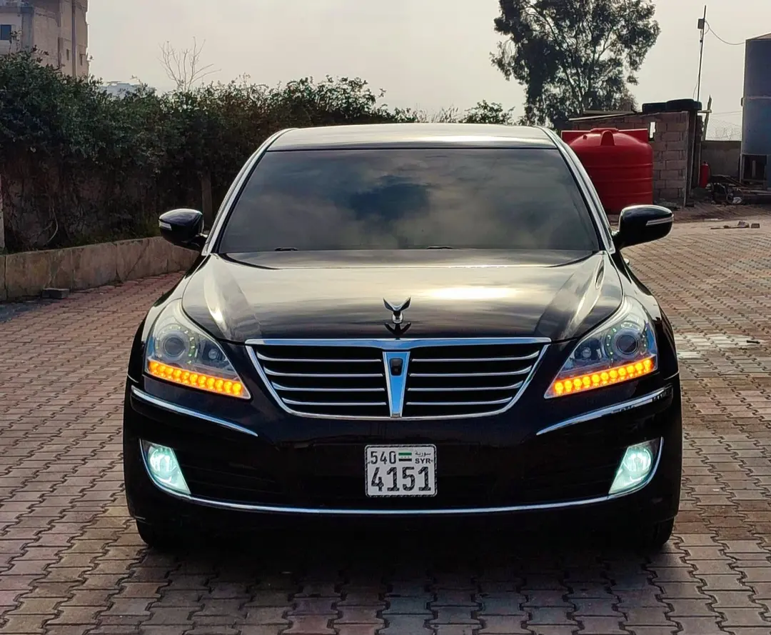 هيونداي إيكوس 2011 الفاخرة بحالة ممتازة - صورة 1