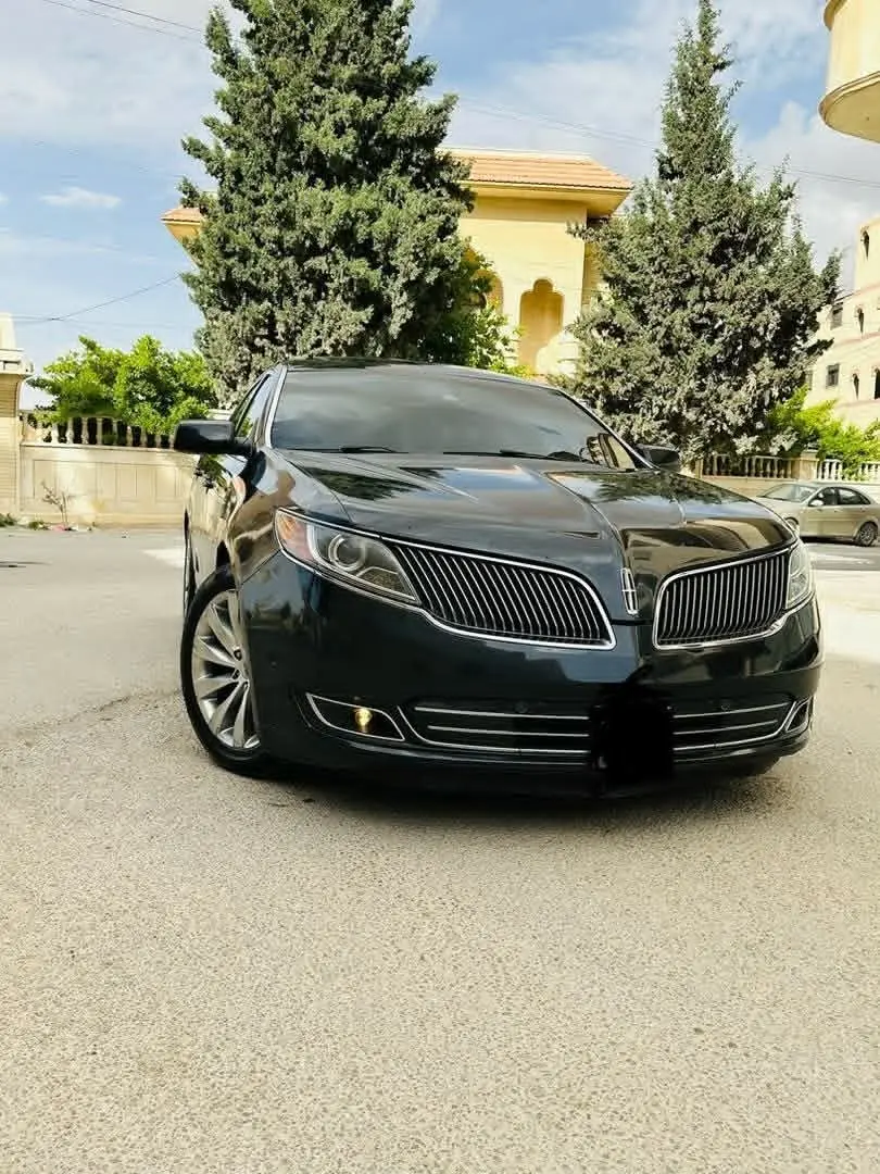 لينكولن MKZ 2013 بحالة ممتازة وفخامة لا تضاهى