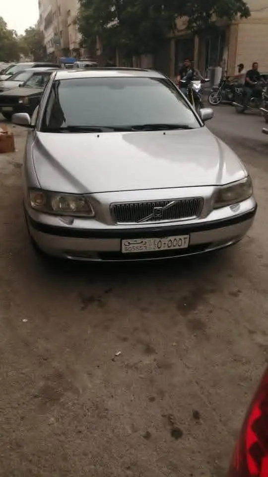 فولفو S60 موديل 2006 بحالة جيدة