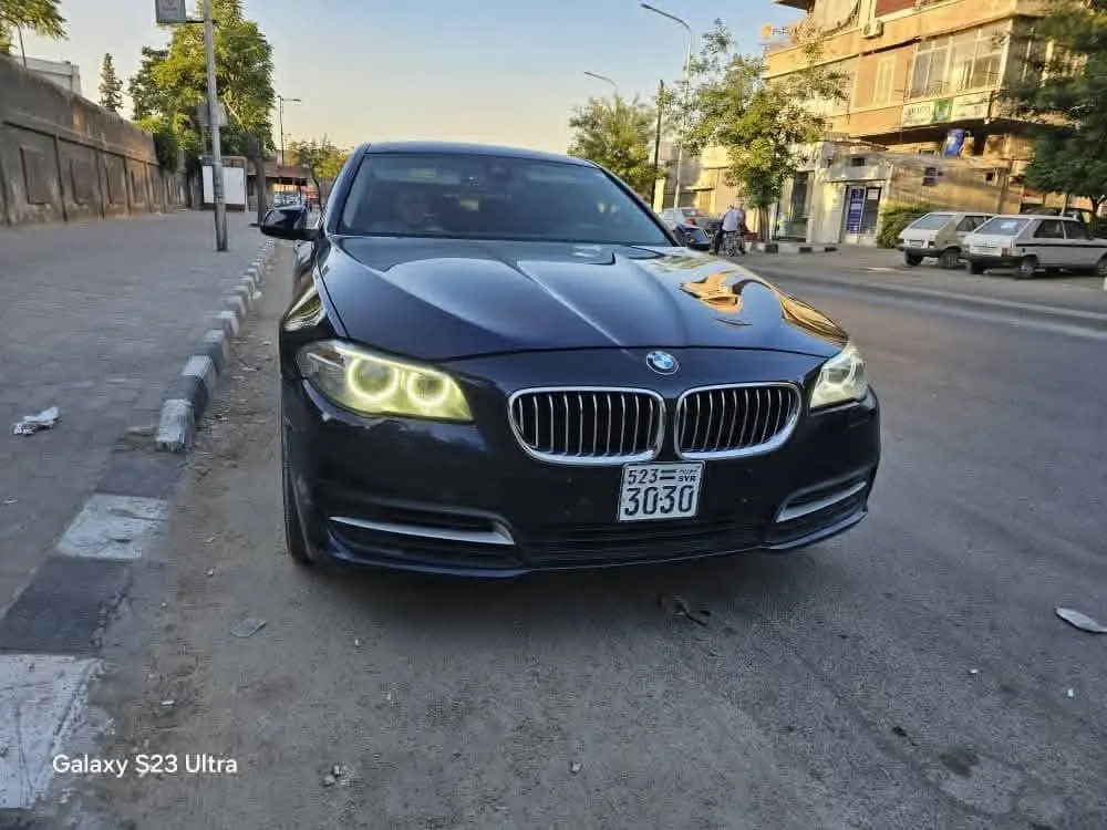 بي إم دبليو الفئة الخامسة 2015 بحالة ممتازة